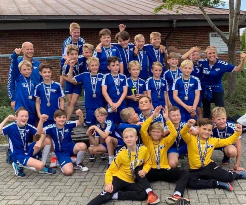 Gutter 2008 med fire lag (og 19 kamper) i Flint-cup i helgen!